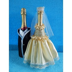 Одежда на шампанское круговая "Жених + Невеста" (каркас золото)